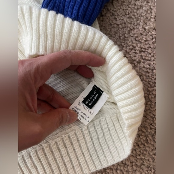 Women's SHEIN pullover crewneck NY knitted white/blue sweater - Picture 9 of 11